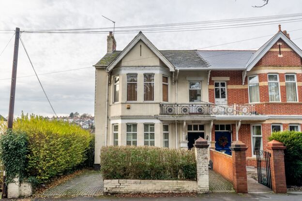 Waterloo Road, Newport